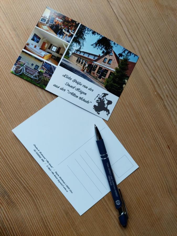 Pension & Restaurant "Alte Schule" Kluis Екстериор снимка
