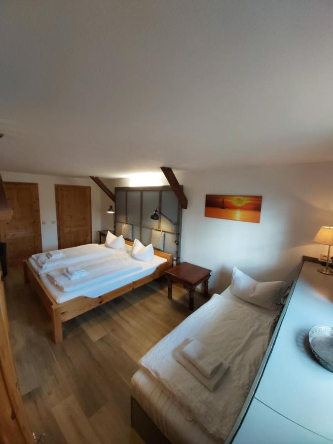 Pension & Restaurant "Alte Schule" Kluis Екстериор снимка